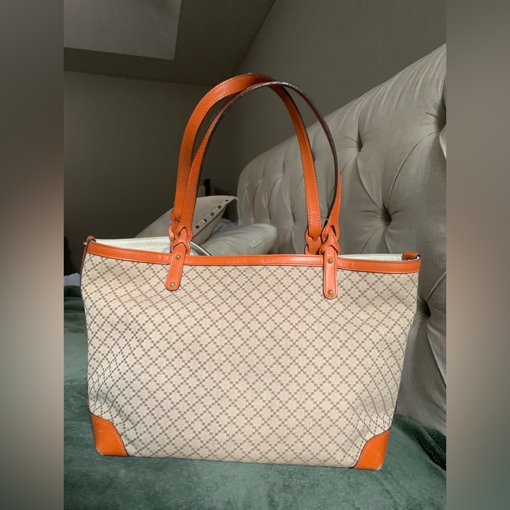Authentic GUCCI Diamonte Tote Bag